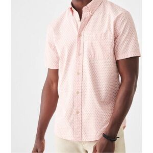 FAHERTY Mens Stretch Playa Shirt Sz XL Rose Fish Scale Short Sleeve Button Down